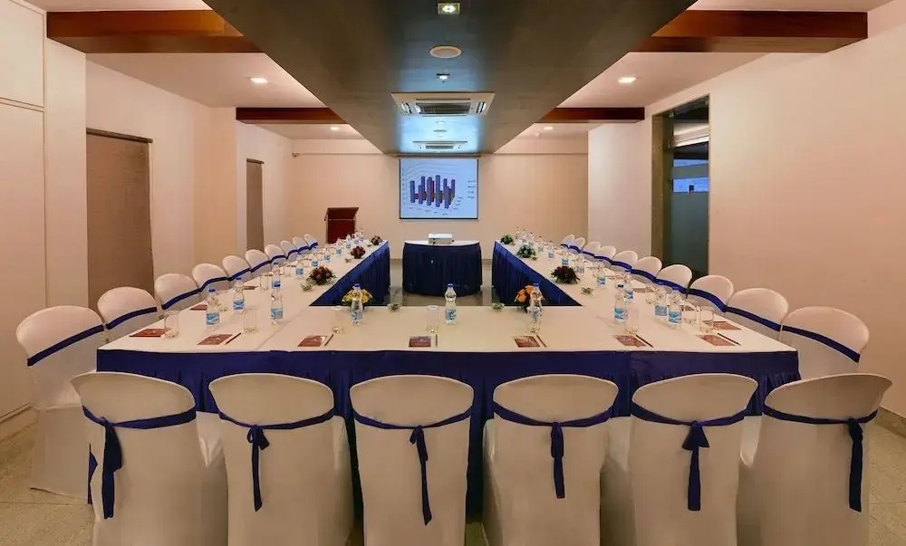 Dwarikadish Lords Eco Inn Dwarika