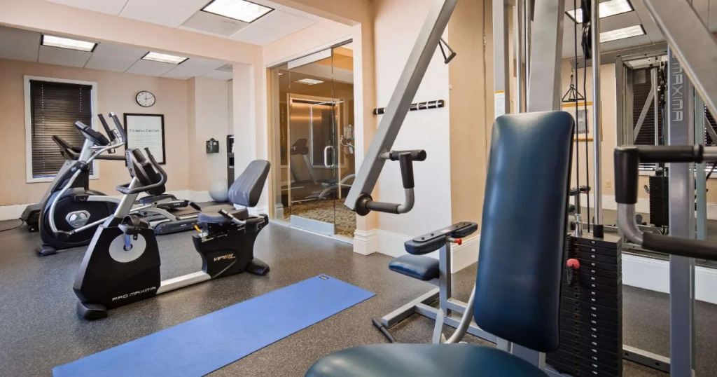 Best Western Plus San Pedro Hotel and Suites