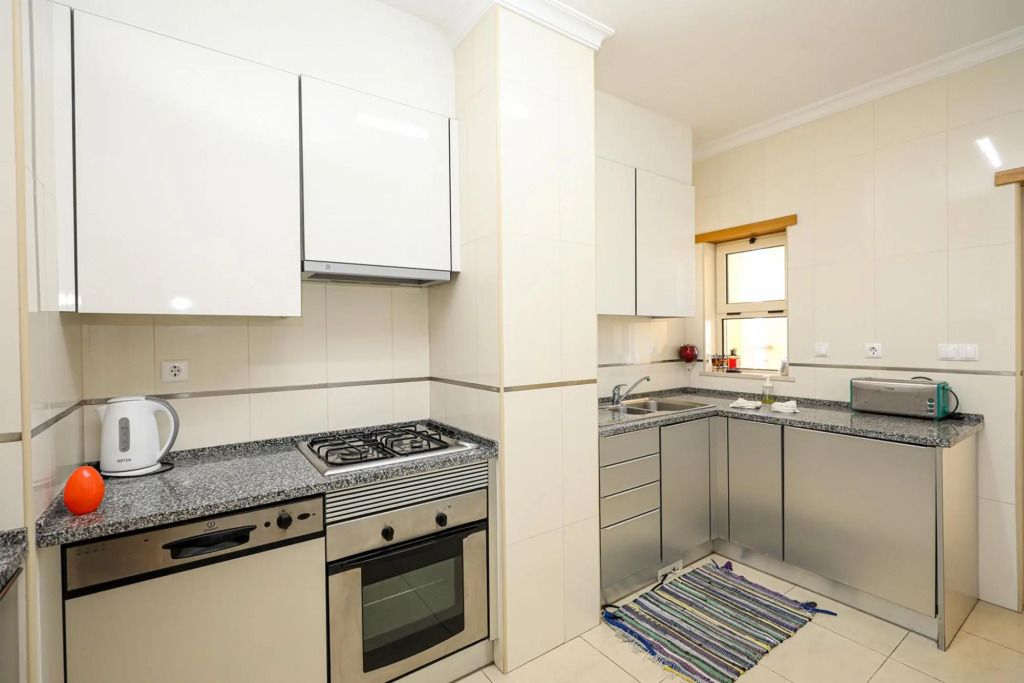 C07 - 3 Bed Penthouse in Lagos