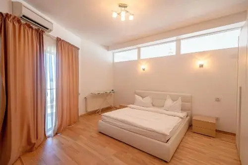 Riviera Residence Apartments