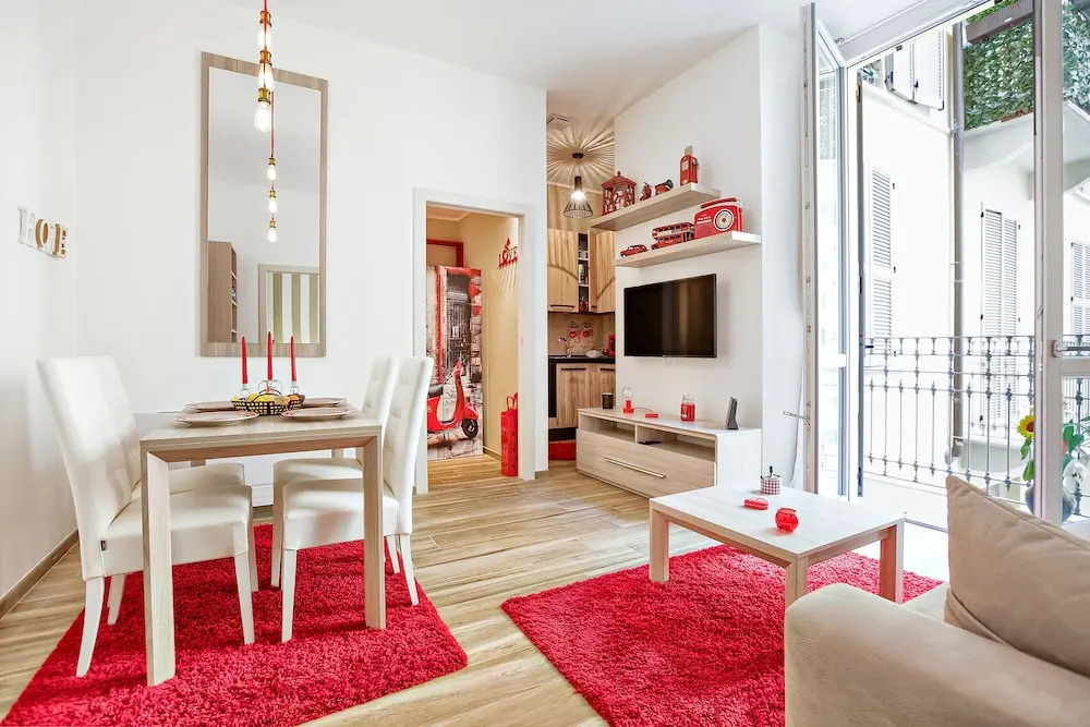 Lima - Red Apartment
