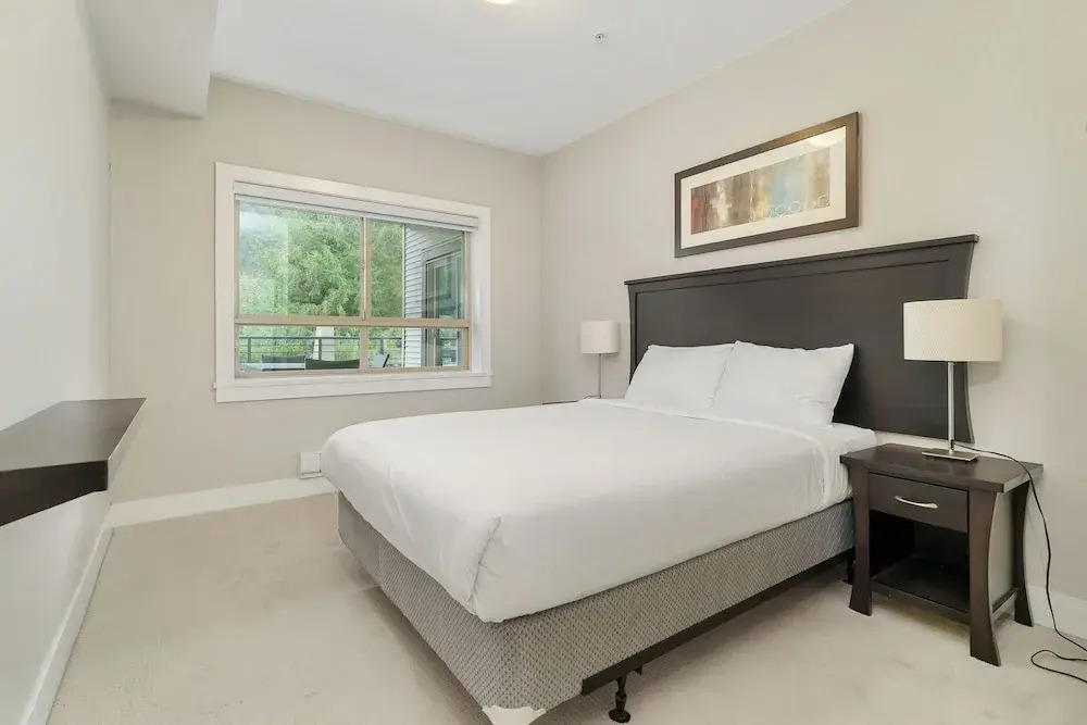 Opulent Oasis Exquisite 2Bedroom Retreat