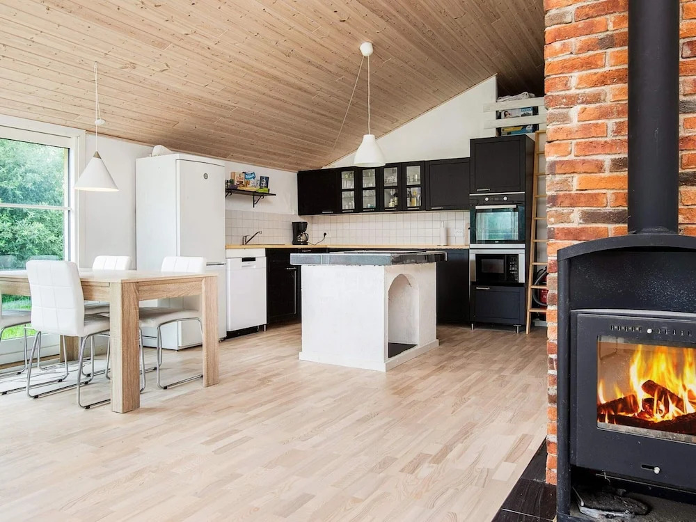 6 Person Holiday Home in Idestrup-by Traum