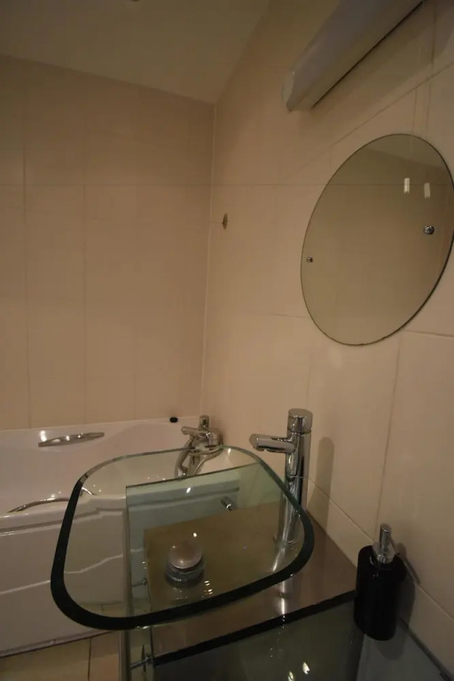 Rapier Heights Penthouse Apartment