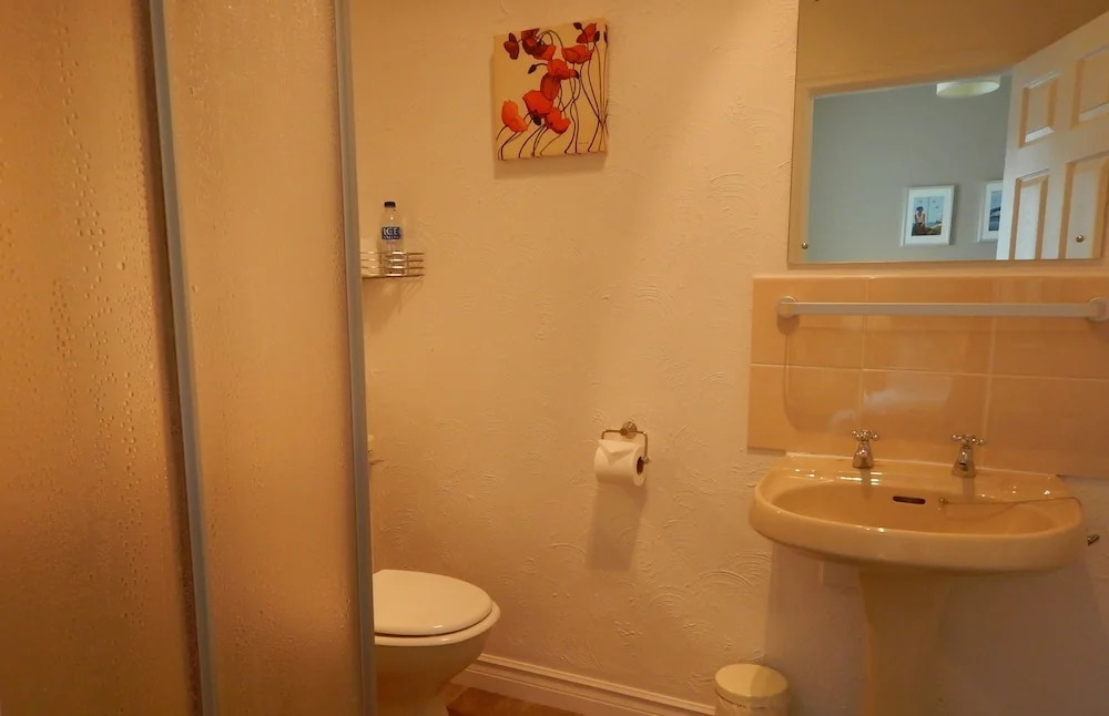 Alexander Guest House
