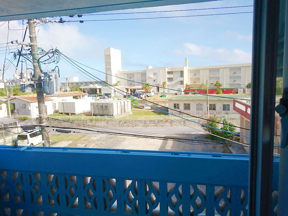 Eef Condominium Kumejima
