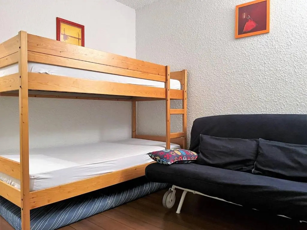 Appartement Bormes-les-Mimosas, 2 pièces, 6 personnes - FR-1-251-211