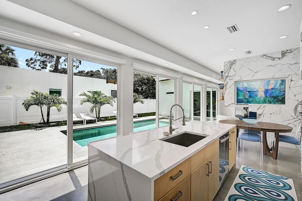 Paradise Found 3 Bedroom Home by RedAwning