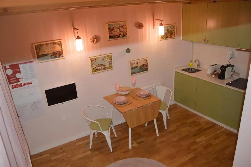 Rose Green Loft