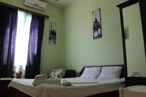 Hotel Plus
