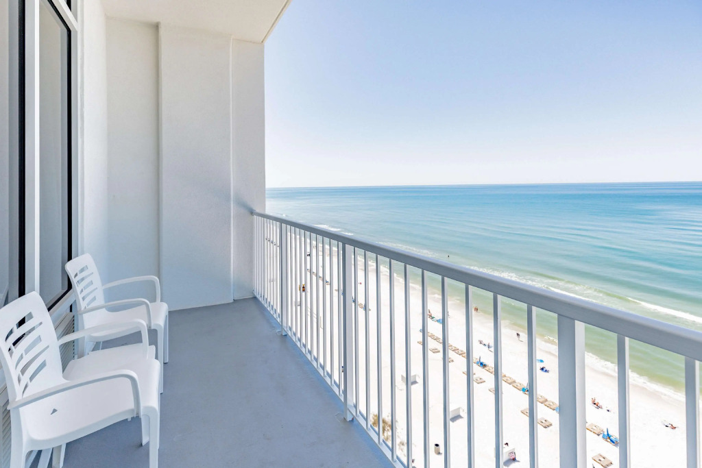 Hampton Inn & Suites Panama City Beach-Beachfront