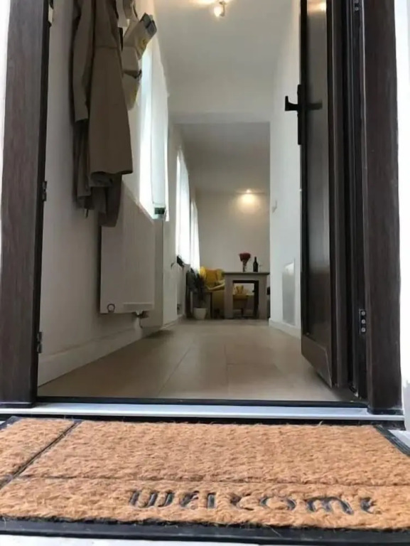Apartment Palm Home