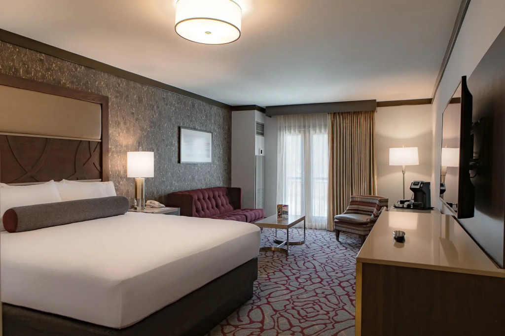 Horseshoe Black Hawk Hotel & Casino - A Caesars Rewards Destination