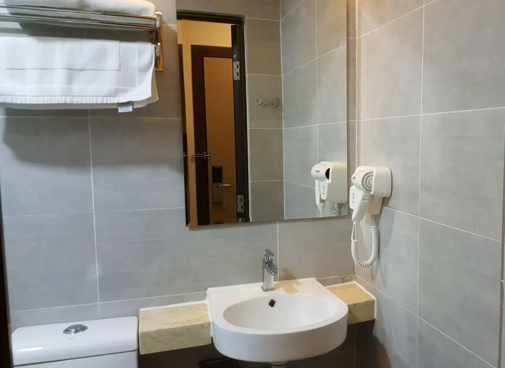 9 Square Hotel - Kota Damansara