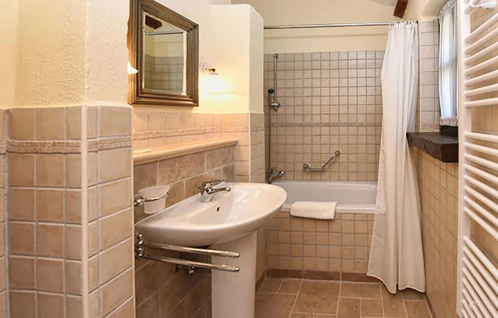 Beautiful Home in Sveti Lovrec With Outdoor Swimming Pool, Wifi and 3 Bedrooms