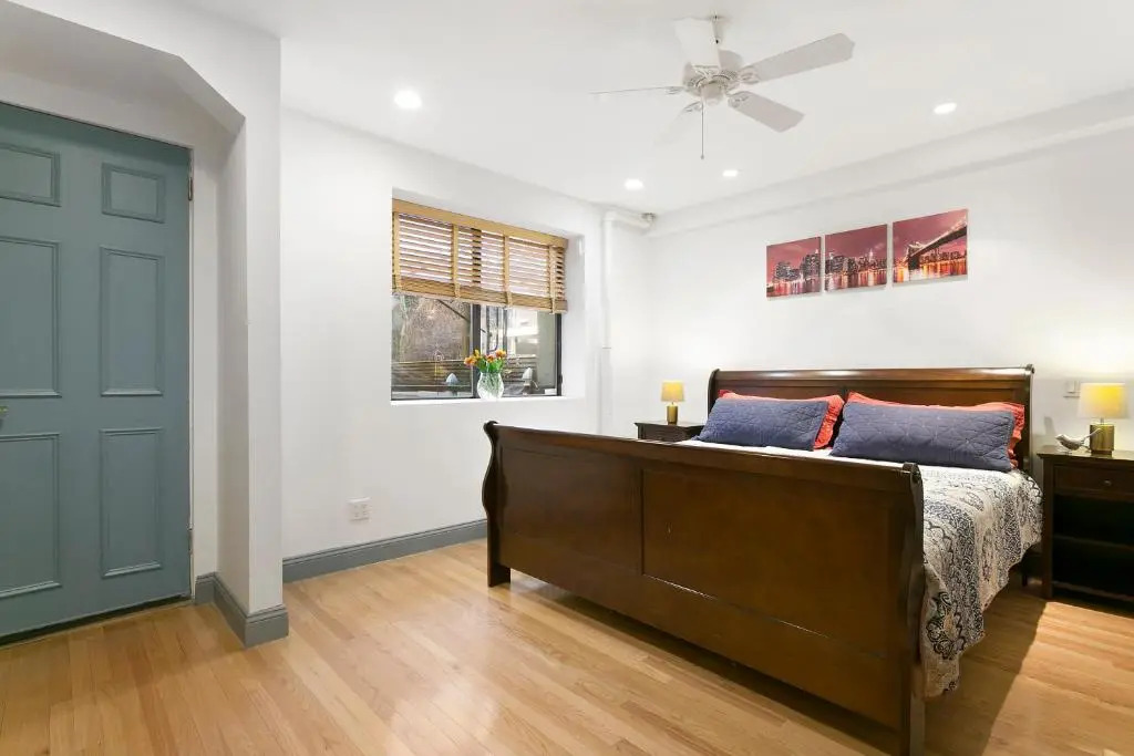 2-bedroom in Upper West Side, private entrance