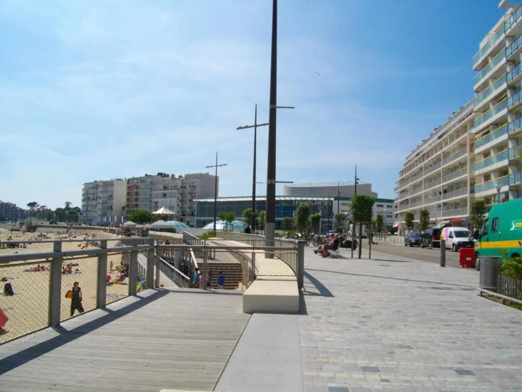 Appartement Les Sables-d'Olonne, 3 pièces, 6 personnes - FR-1-92-803