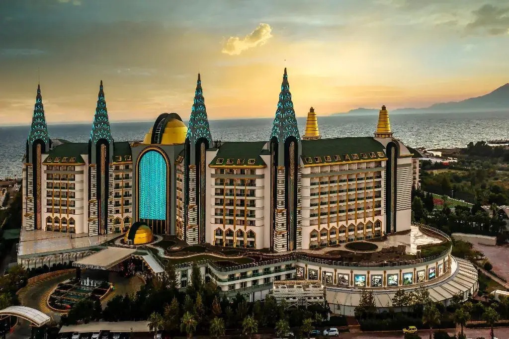 Delphin Imperial