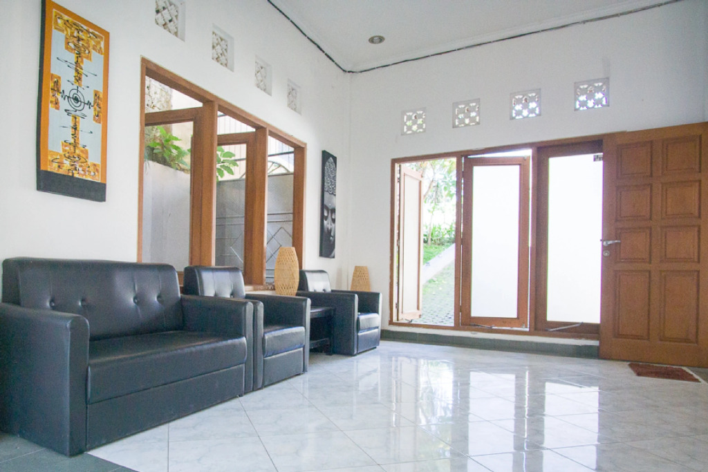 RedDoorz @ Jalan Gatot Subroto Denpasar