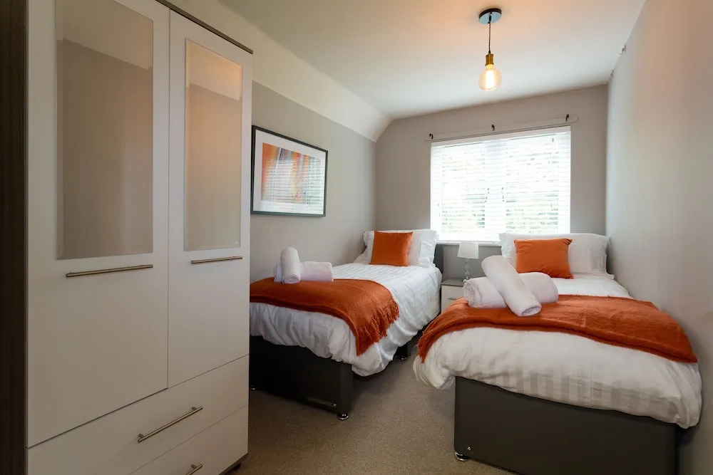 Quiet 2 Bedroom Apartment in Headington, Close to Oxford Hospitals & Brookes University