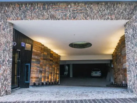 Shoudan Hotel
