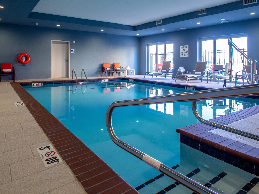 Holiday Inn Express & Suites - Oklahoma City Airport by IHG