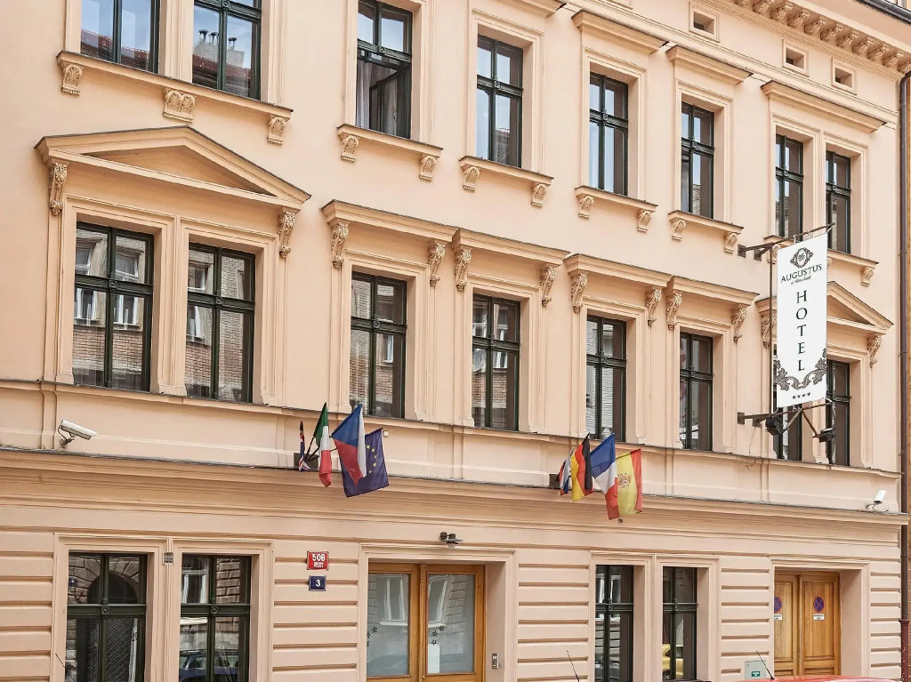 Augustus et Otto Hotel
