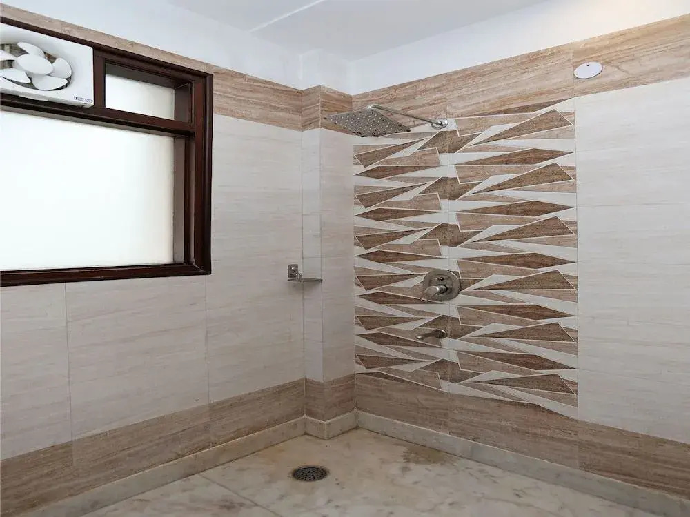 OYO Flagship 136 Sector 45 Noida