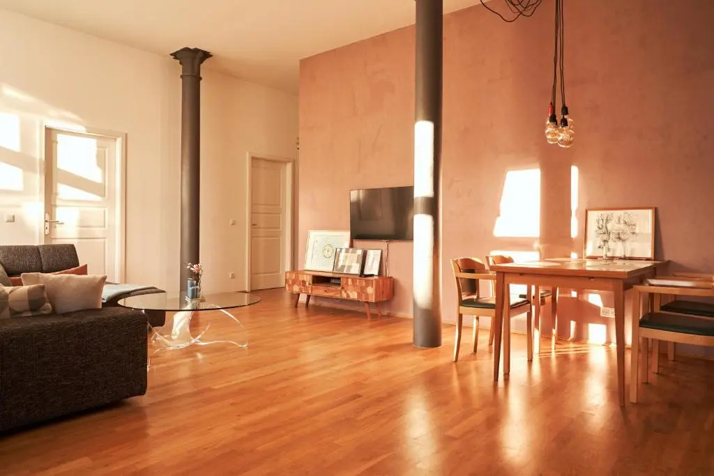 Cityloft - Im Zentrum, Inkl Parkplatz, Netflix, 3-Raum