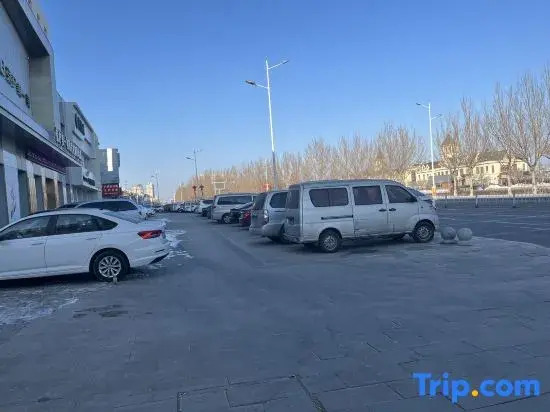 Qiya Hotel