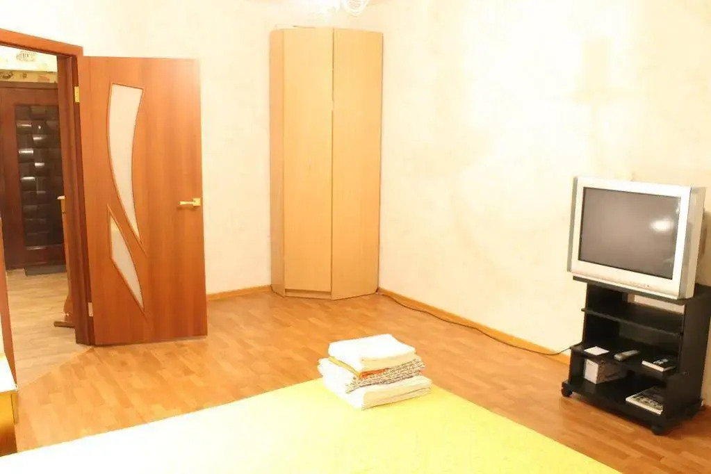 Апартаменты FlatHome24 на Луначарского 11