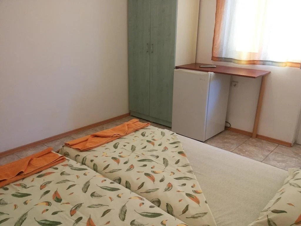 Eleonor Guest House