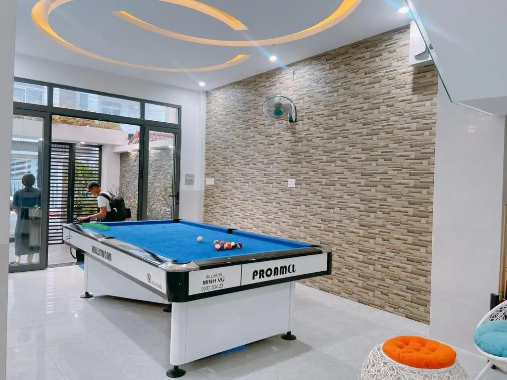 Villa 8PN Nguyễn Hữu Tiến
