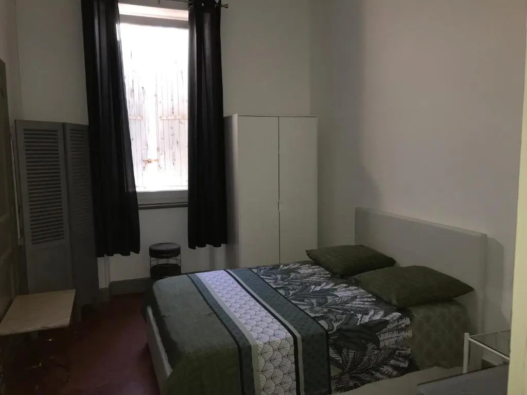 Avignon centre ville appartement T3 meublé 2 chambres