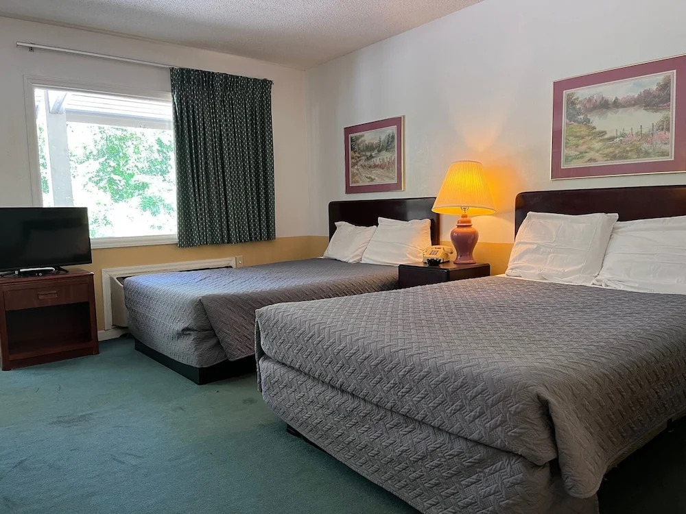 WINDTREE INN