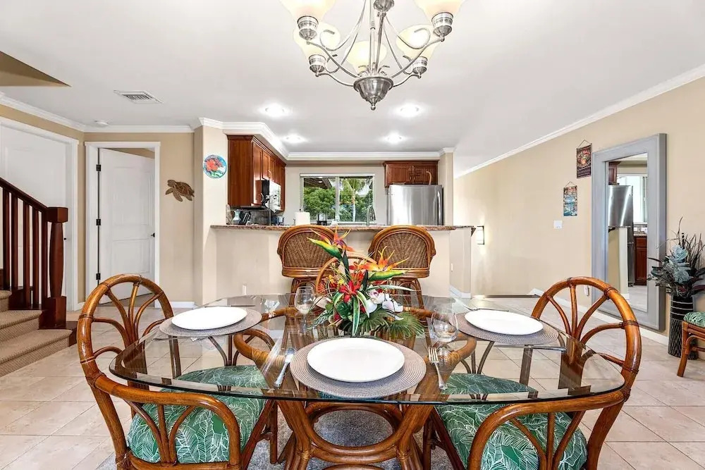 Ocean & Mountain Views - 2BR With Loft, 4 Beds - Relax in Luxury - Vrkcv