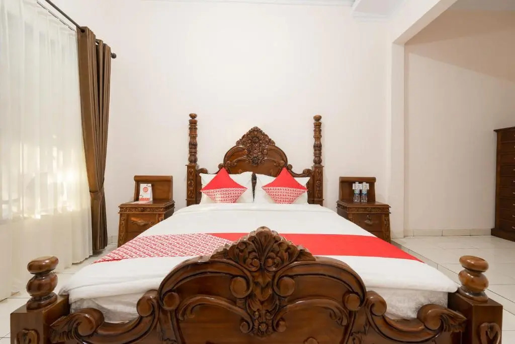 Urbanview Syariah Wisma Wongso Borobudur