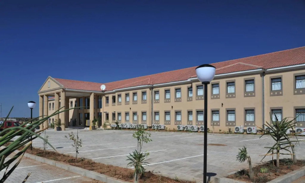 Cresta Mahalapye Hotel