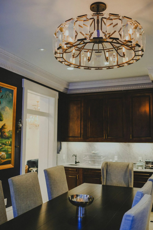 Royal Frenchmen Hotel and Bar