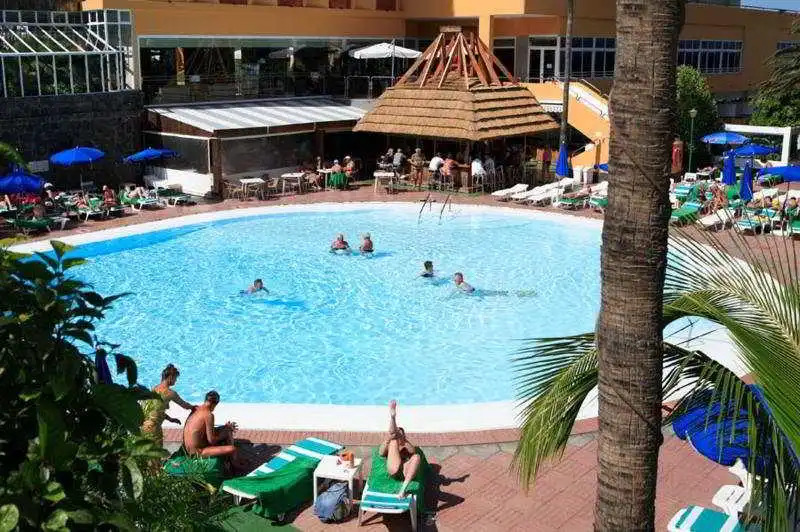 Lucana Hotel