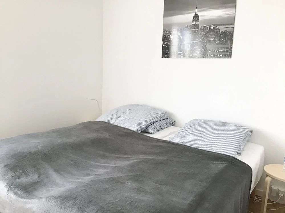 Modern One-bedroom Apartment With a Balcony in Copenhagen Ørestad
