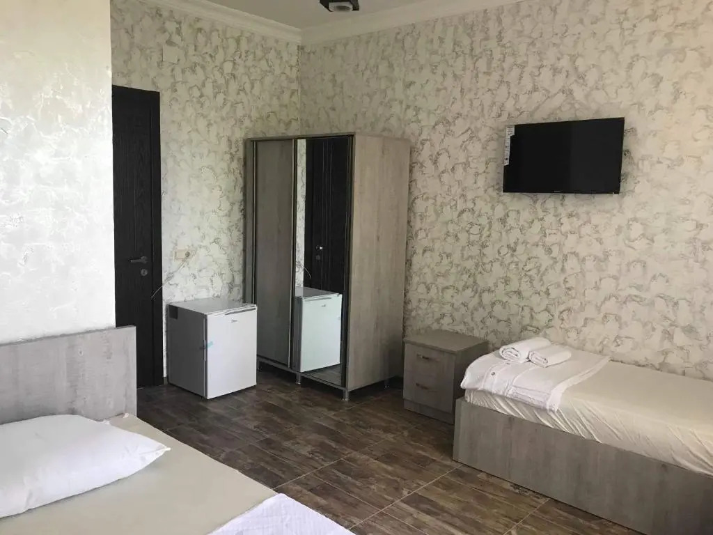 Hotel Love