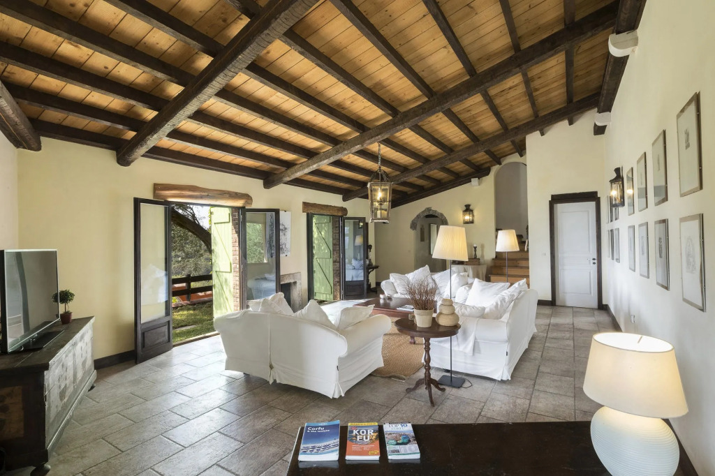 Villa Manavra