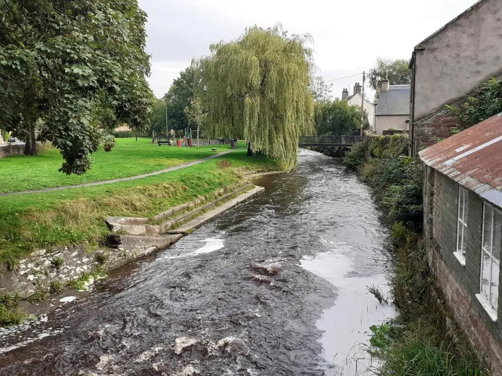 Lovely 3-bed Apartment in Alyth