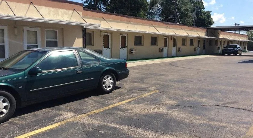 West Motel