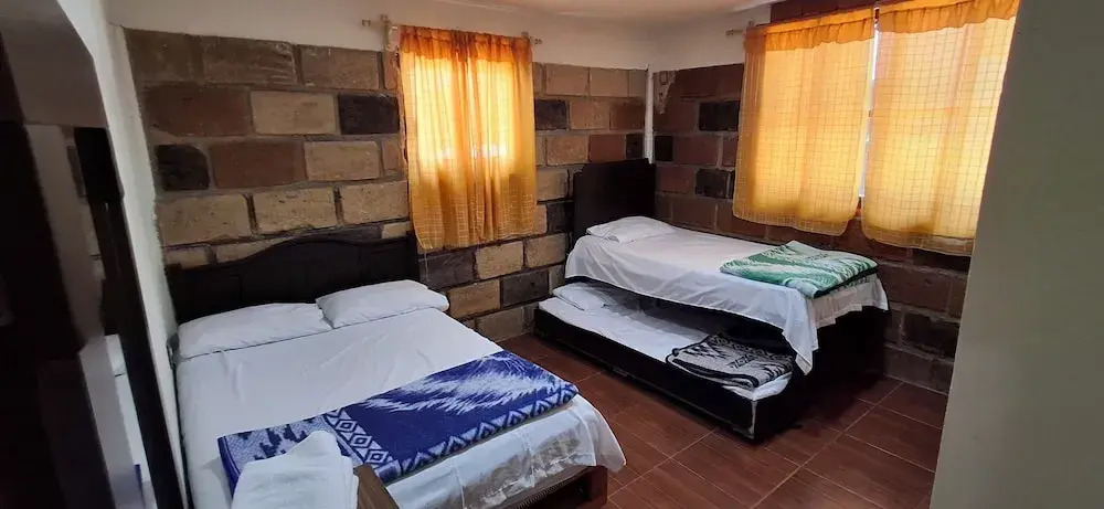 La Cabaña Hotel