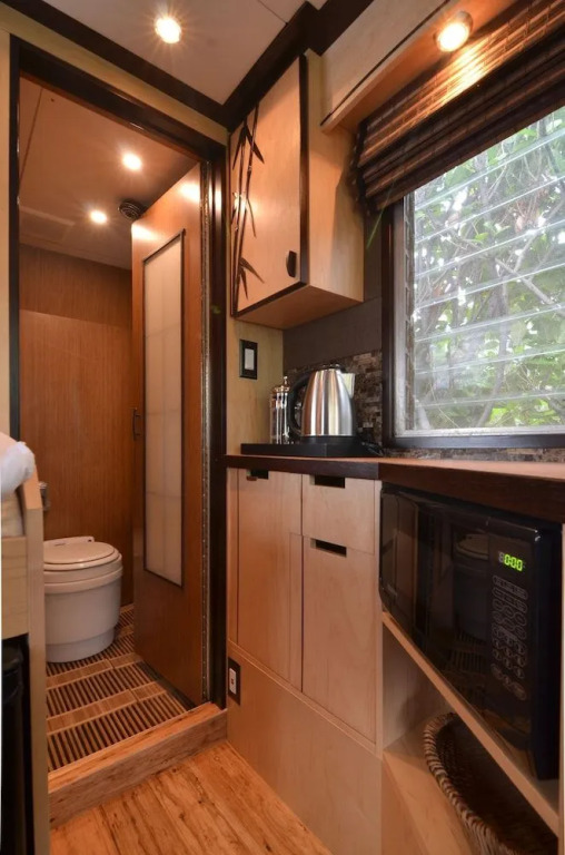 Seattle Glamping - Zen Den