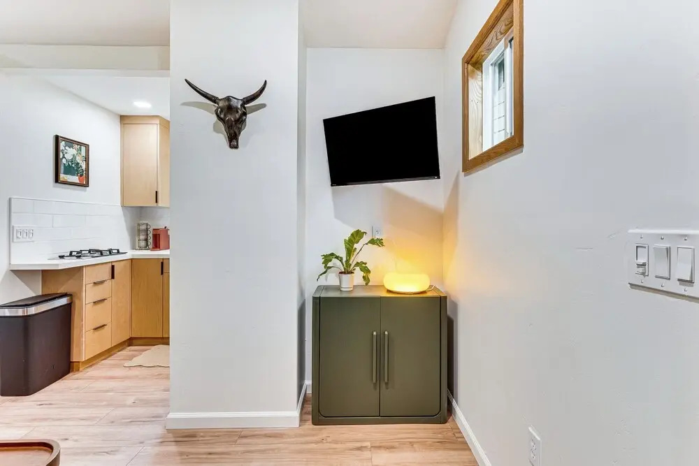 Sip, Golf & Unwind: Couple's Retreat in Fallbrook