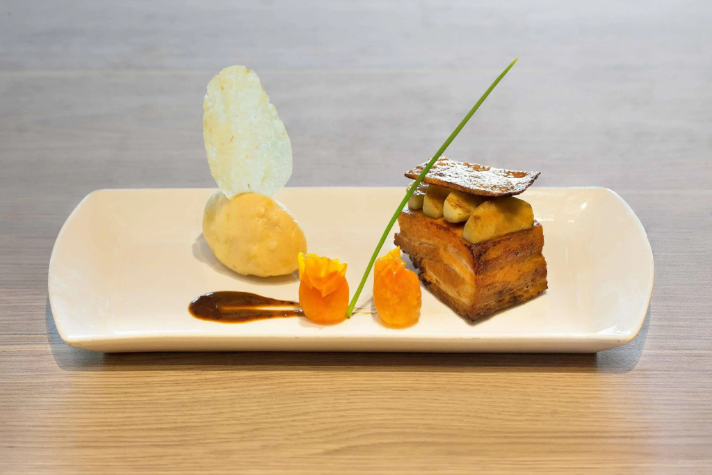 Four Points by Sheraton Singapore, Riverview