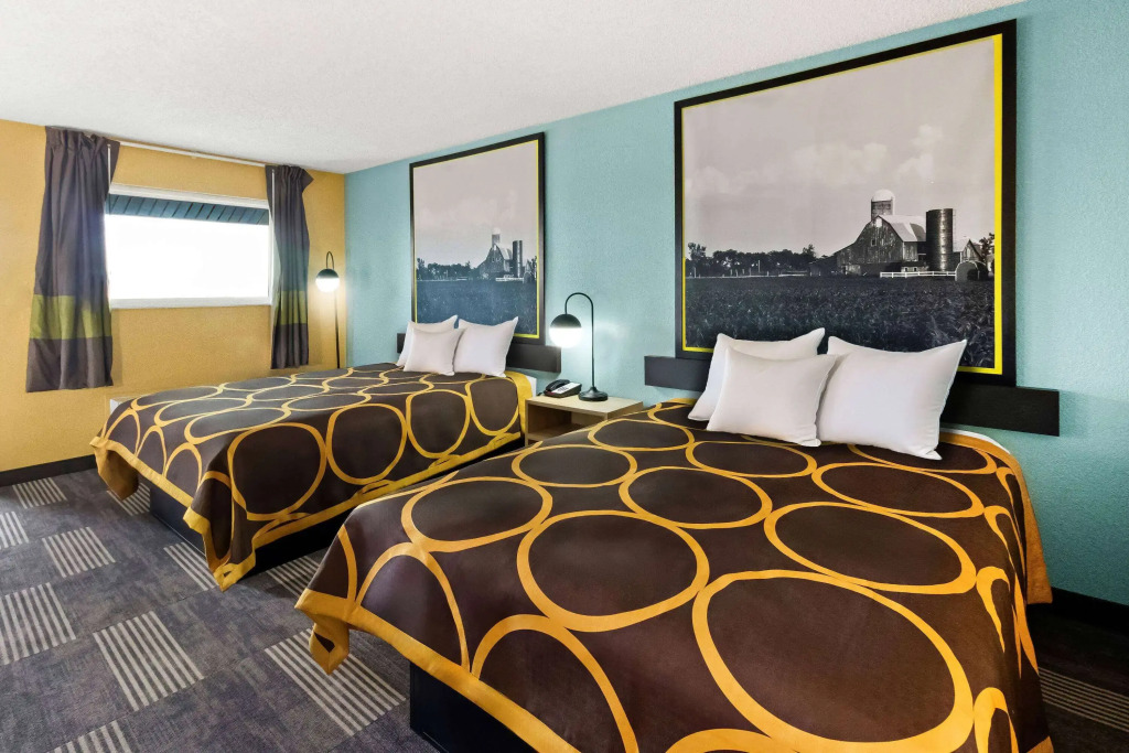 Super 8 by Wyndham Vandalia/Dayton International Airport